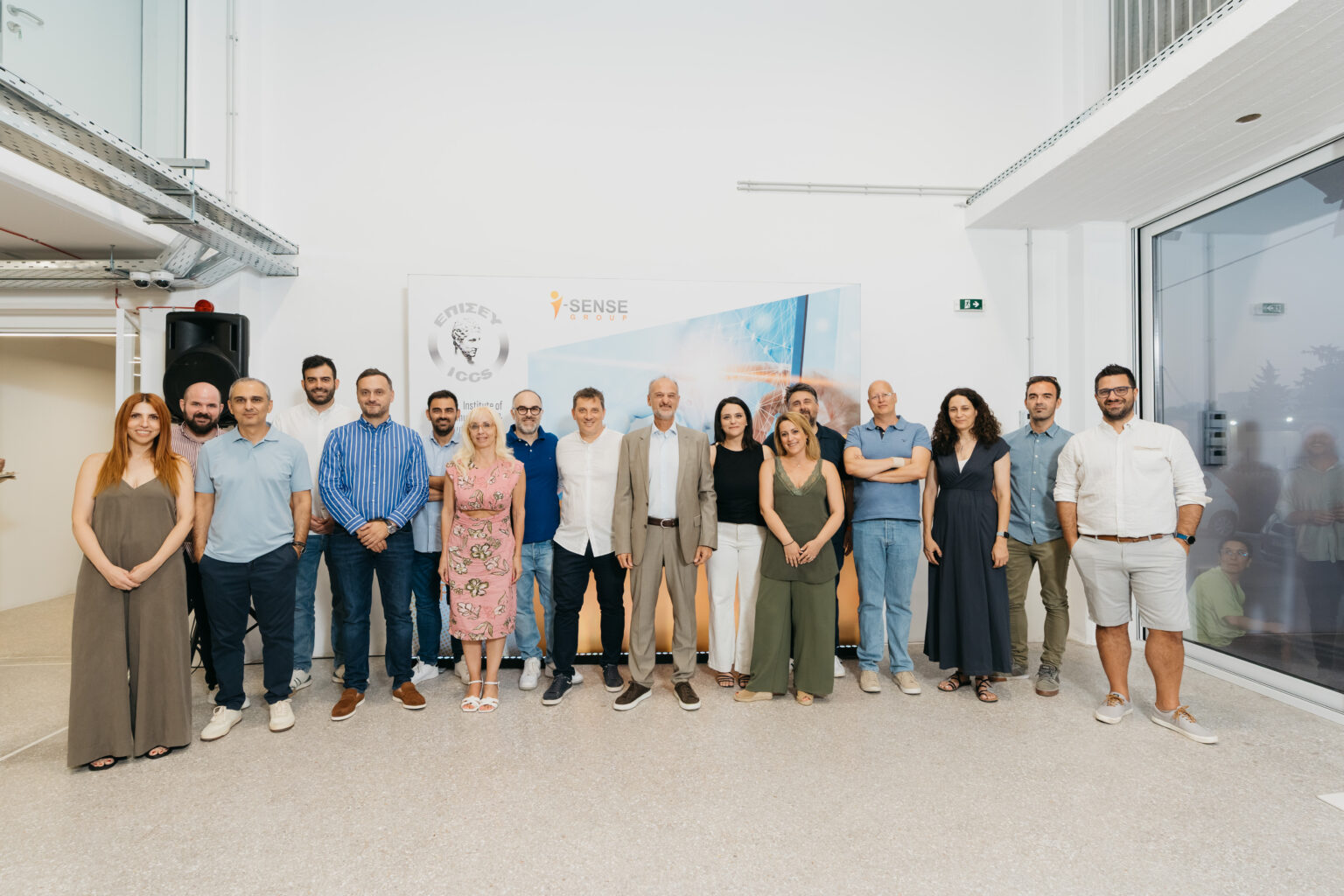 Sense_Group__00247