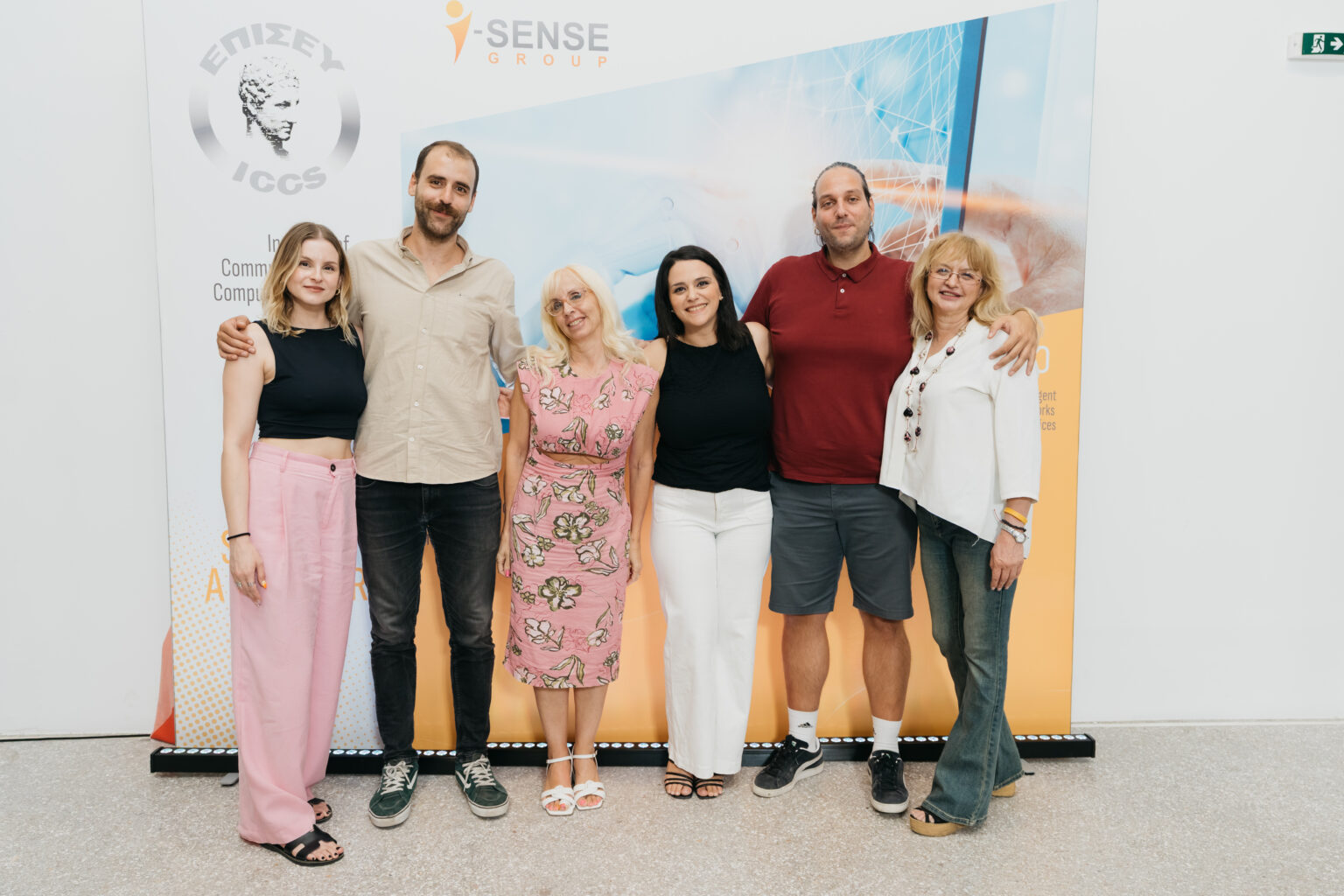 Sense_Group__00255