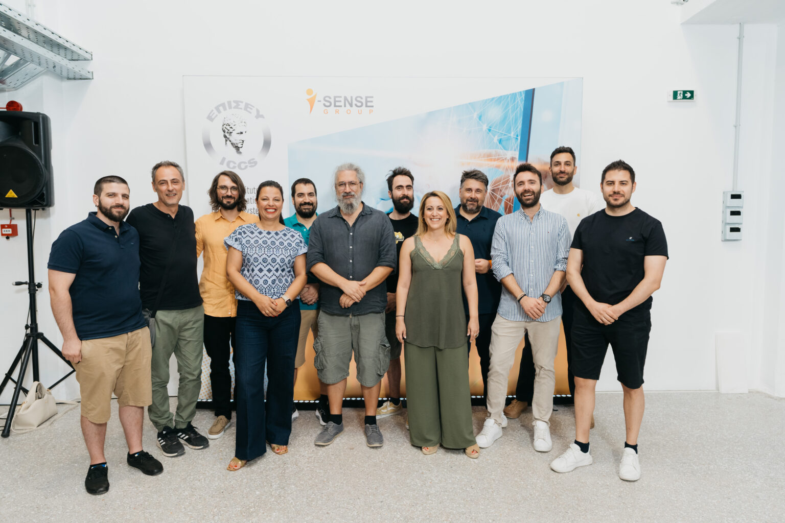 Sense_Group__00257