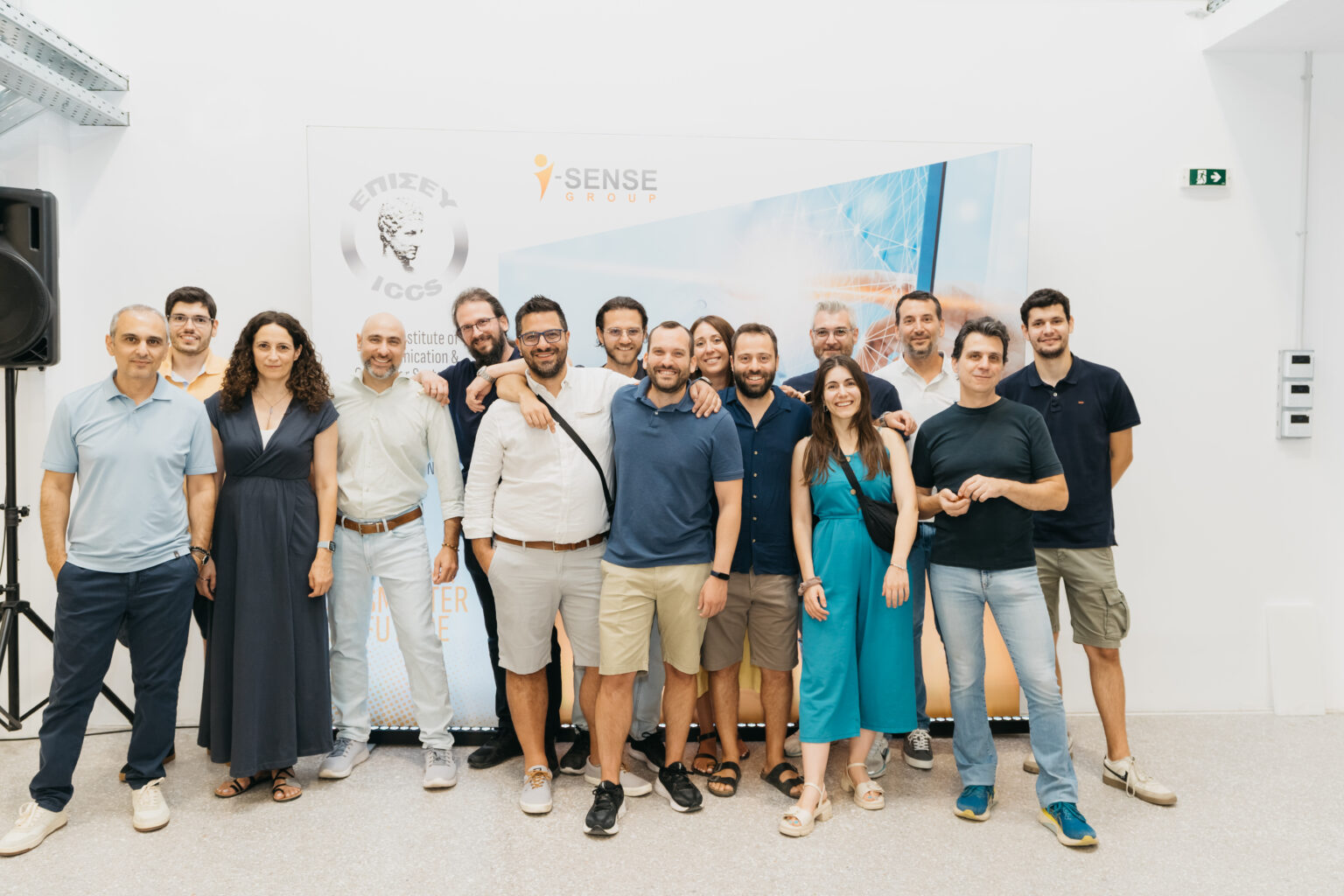 Sense_Group__00277